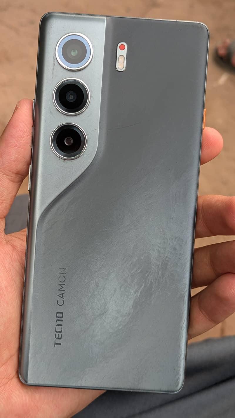 Tecno CAMON 40 Pro 2