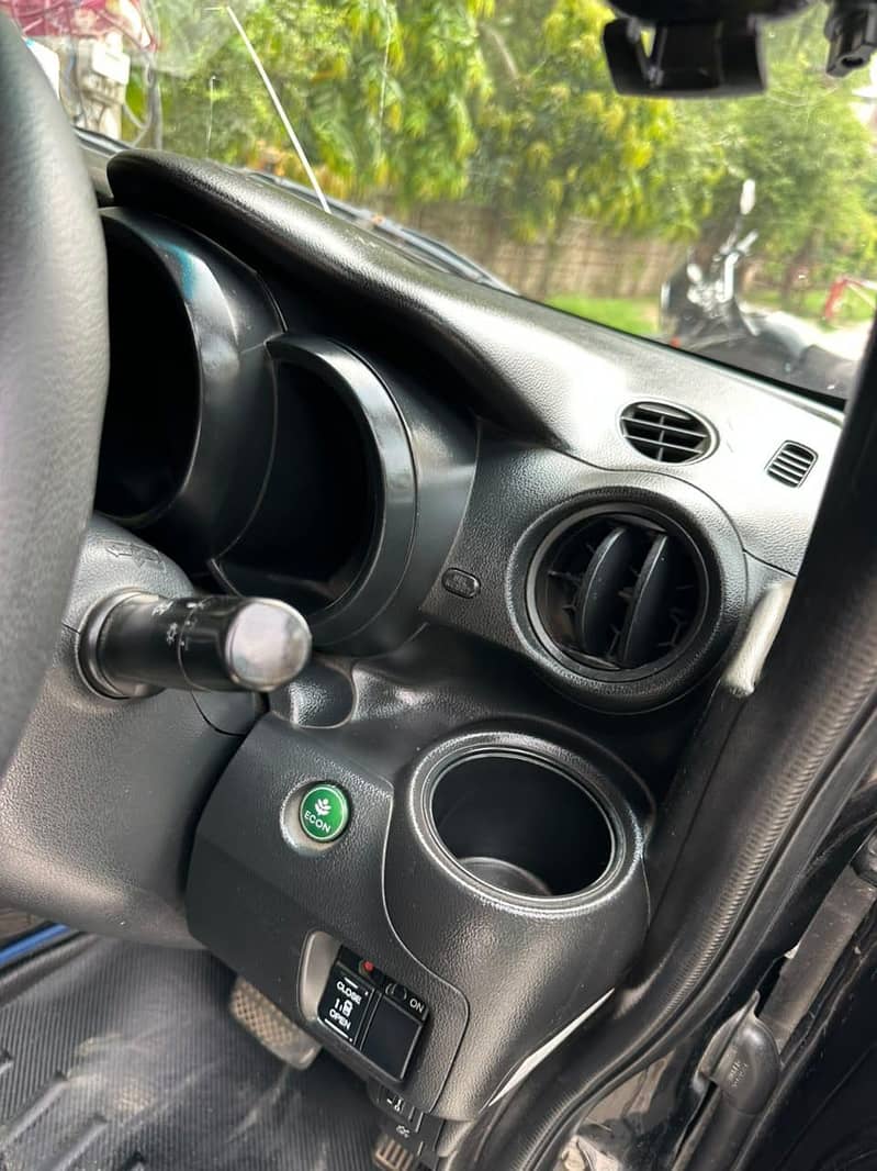 Honda N Box Custom 2014 7