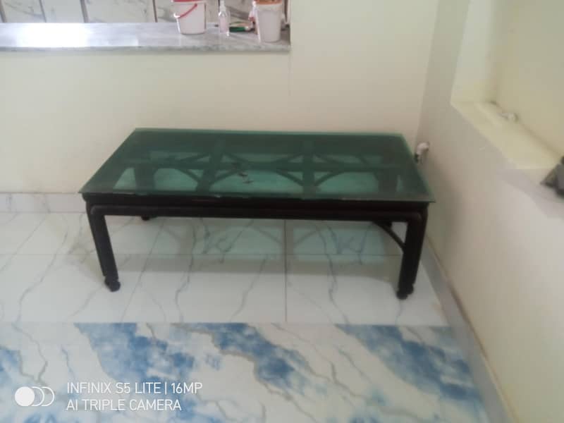 Dining Table 0
