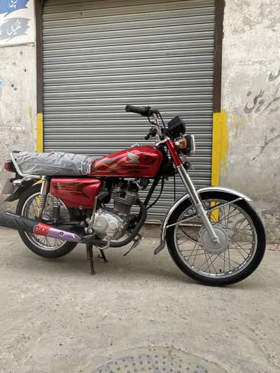 Honda 125 Red 2024 Model Lush Condition
