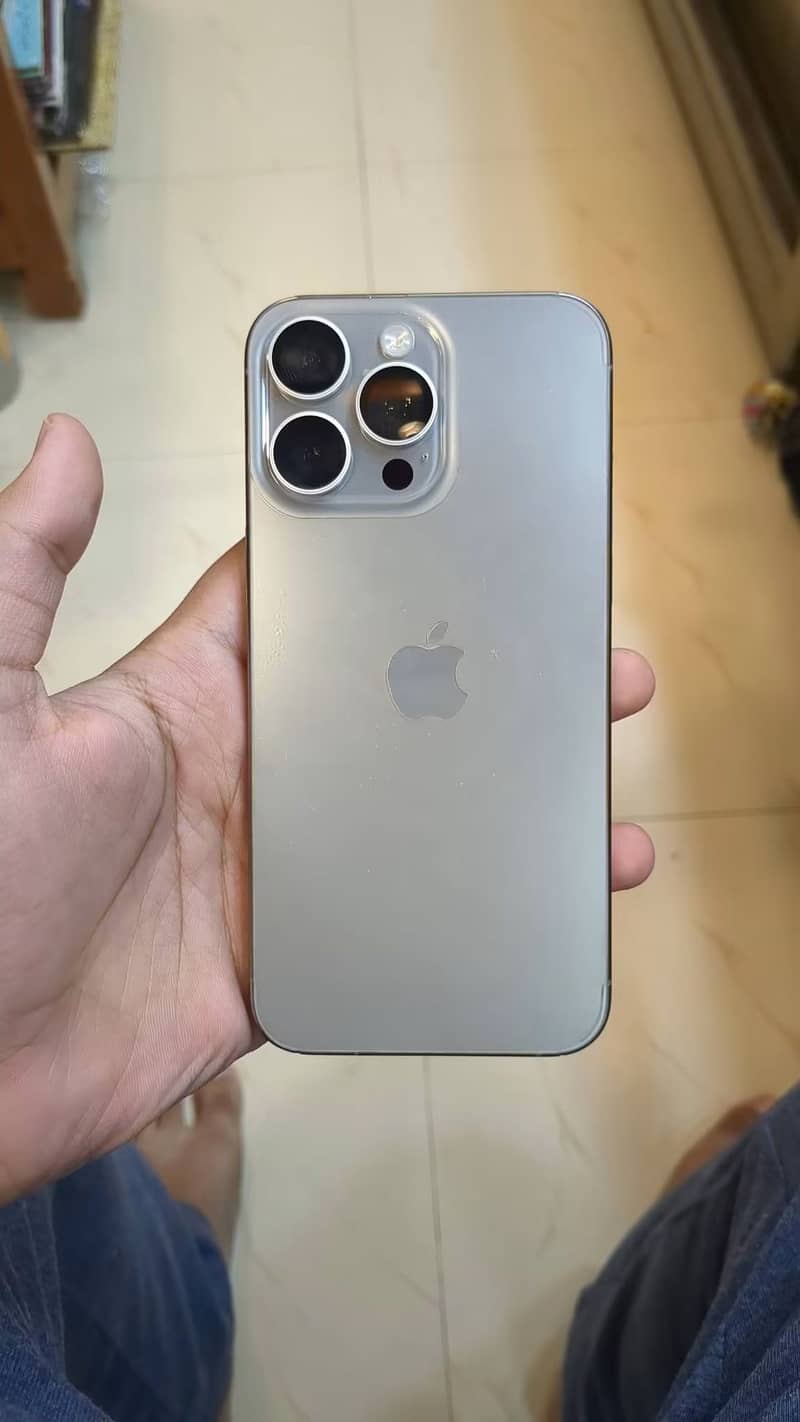 IPHONE 15 PRO MAX 0