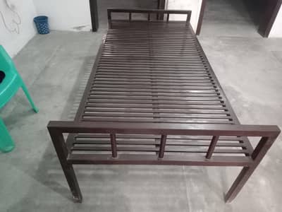 “Single Bed”