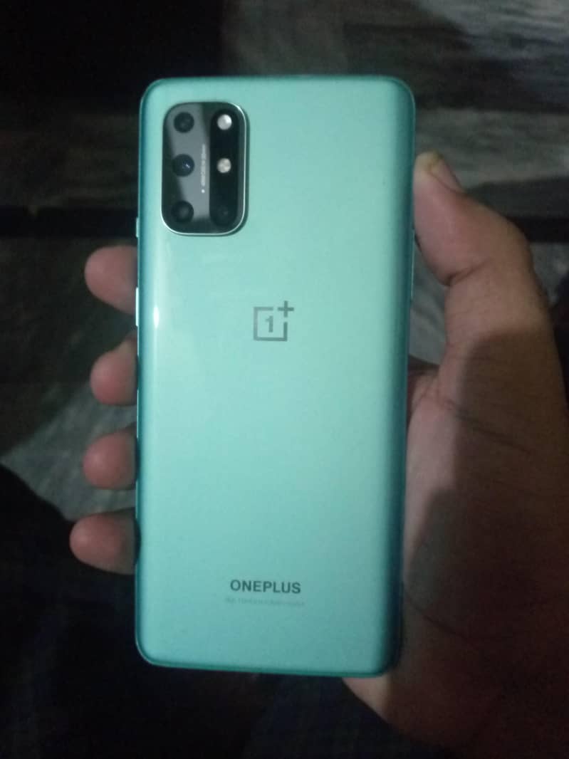 One Plus 8T 0