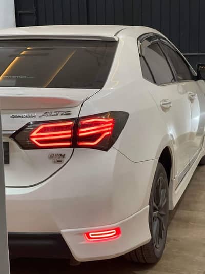 Corolla VLAND Smoke Backlight