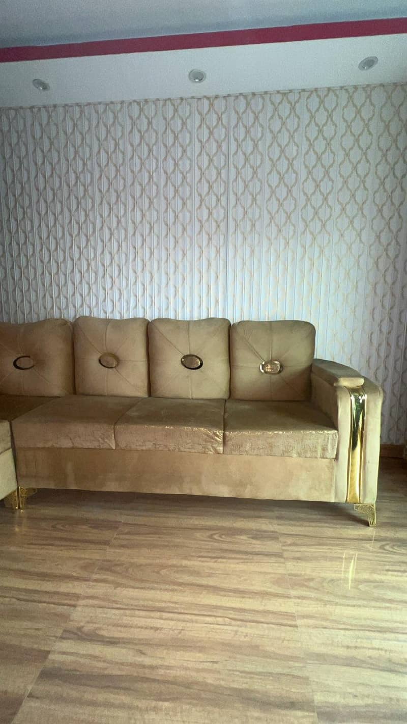 L shaped sofa 0