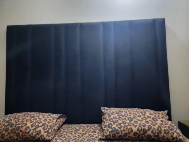 bed set good condition 5