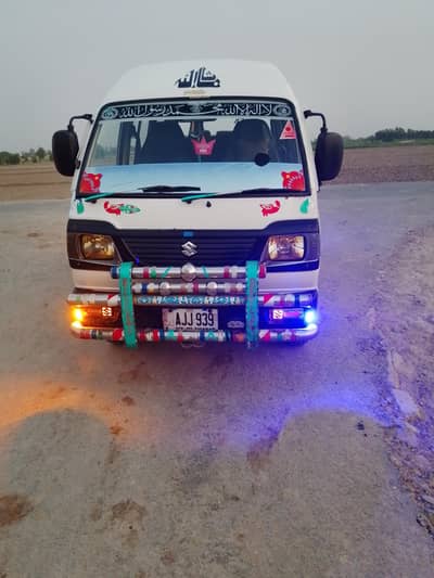 Suzuki Bolan 2018 03096864037