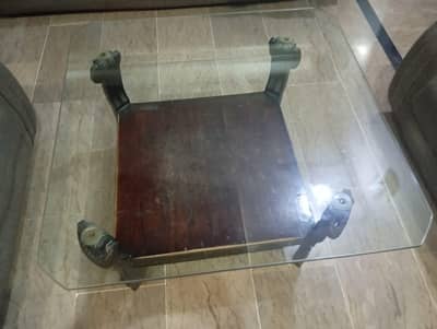 sofa + center table
