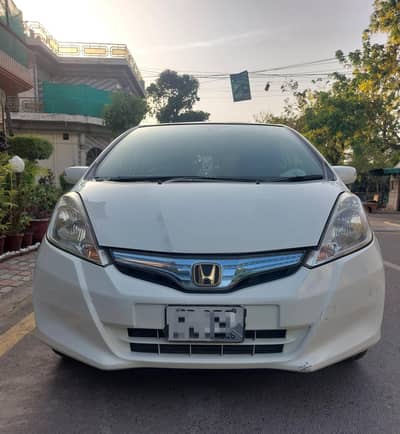 Honda Fit Hybrid 1.5cc 2011/ 2015 Model Genuine Condition