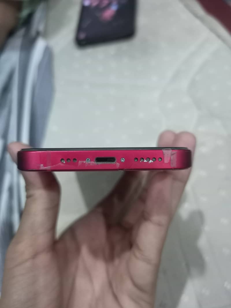 Apple iPhone 13 3