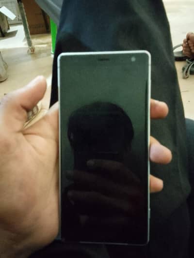sony xz2