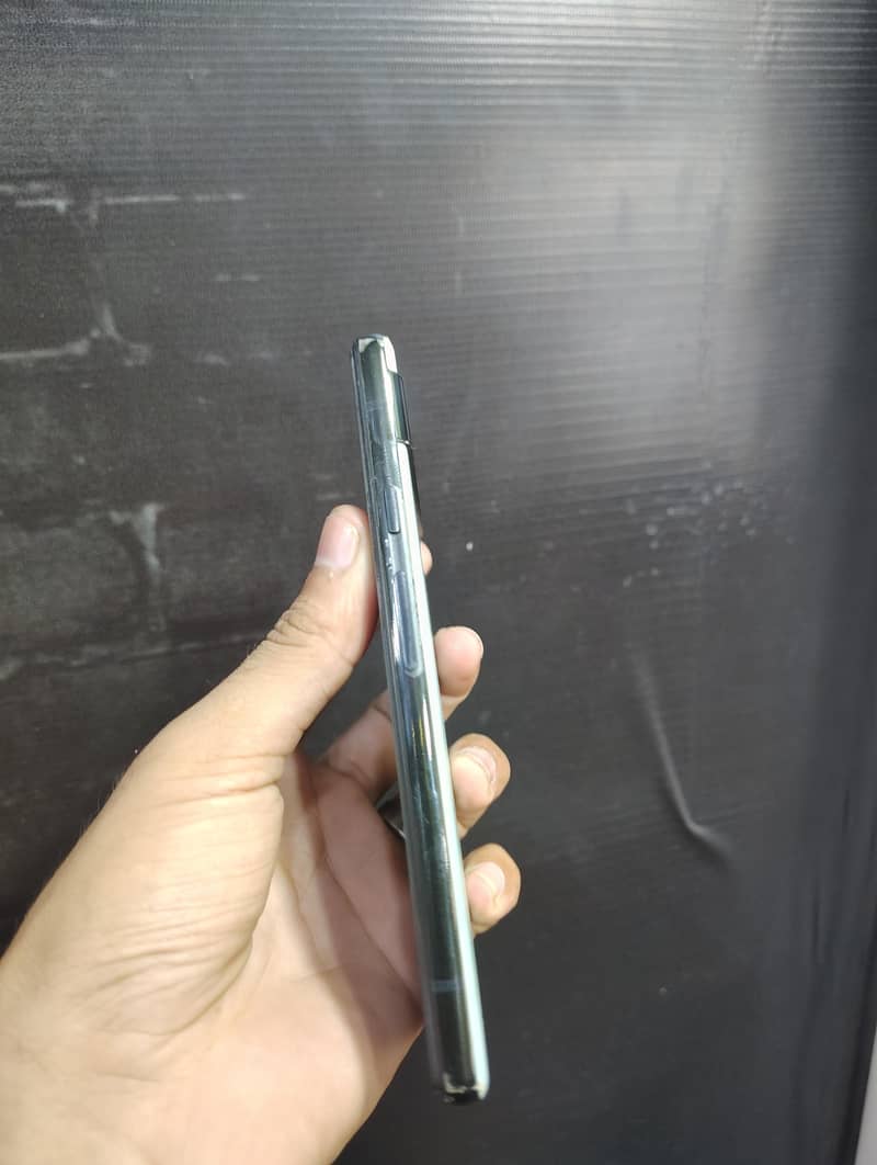 Google Pixel 6a 3