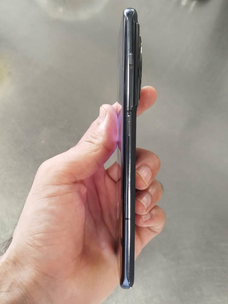 One Plus 11 4