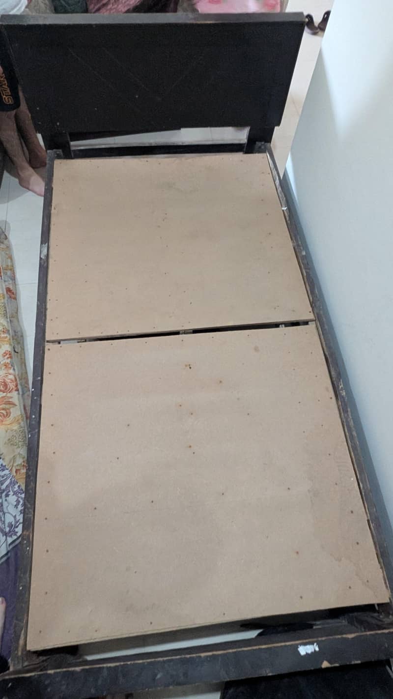 Single bed 5
