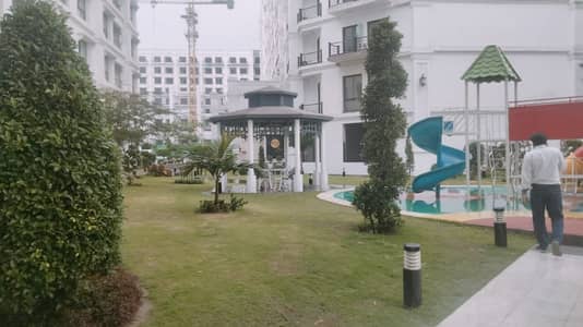 ONE BED LUXURY APARTMENTS IN TOP LOCATION FOR SALE IN SPRING