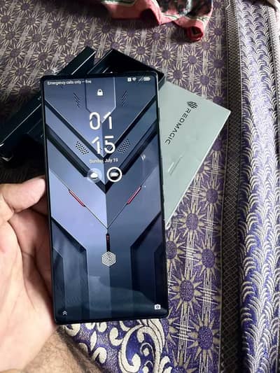 Red magic 10pro non pta condition 10/10 Pubg ka baap box charger sab