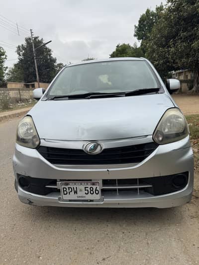 Daihatsu Mira 2015