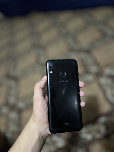 Infinix Hot 8 urgent sale