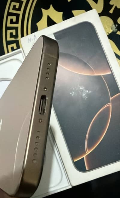 Apple iPhone 16 Pro Max JV 256GB – Complete Box | Back Glass Broken