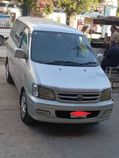 Toyota Noah 1999