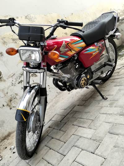 Honda 25/26 urgent for sale location okara cantt  no lga huwa he