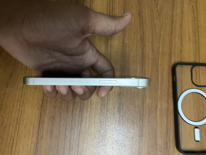 iPhone 13 Mini 6