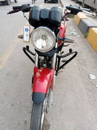 Yamaha YB125Z