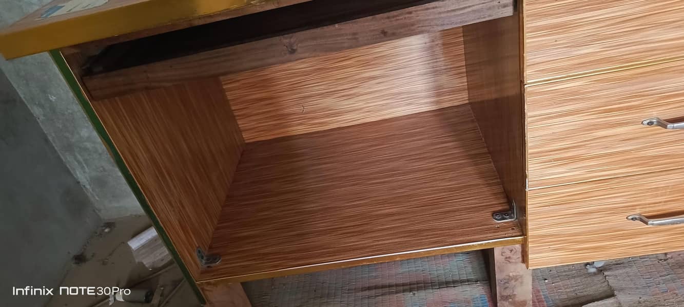 Premium Office Table | Computer Table 5