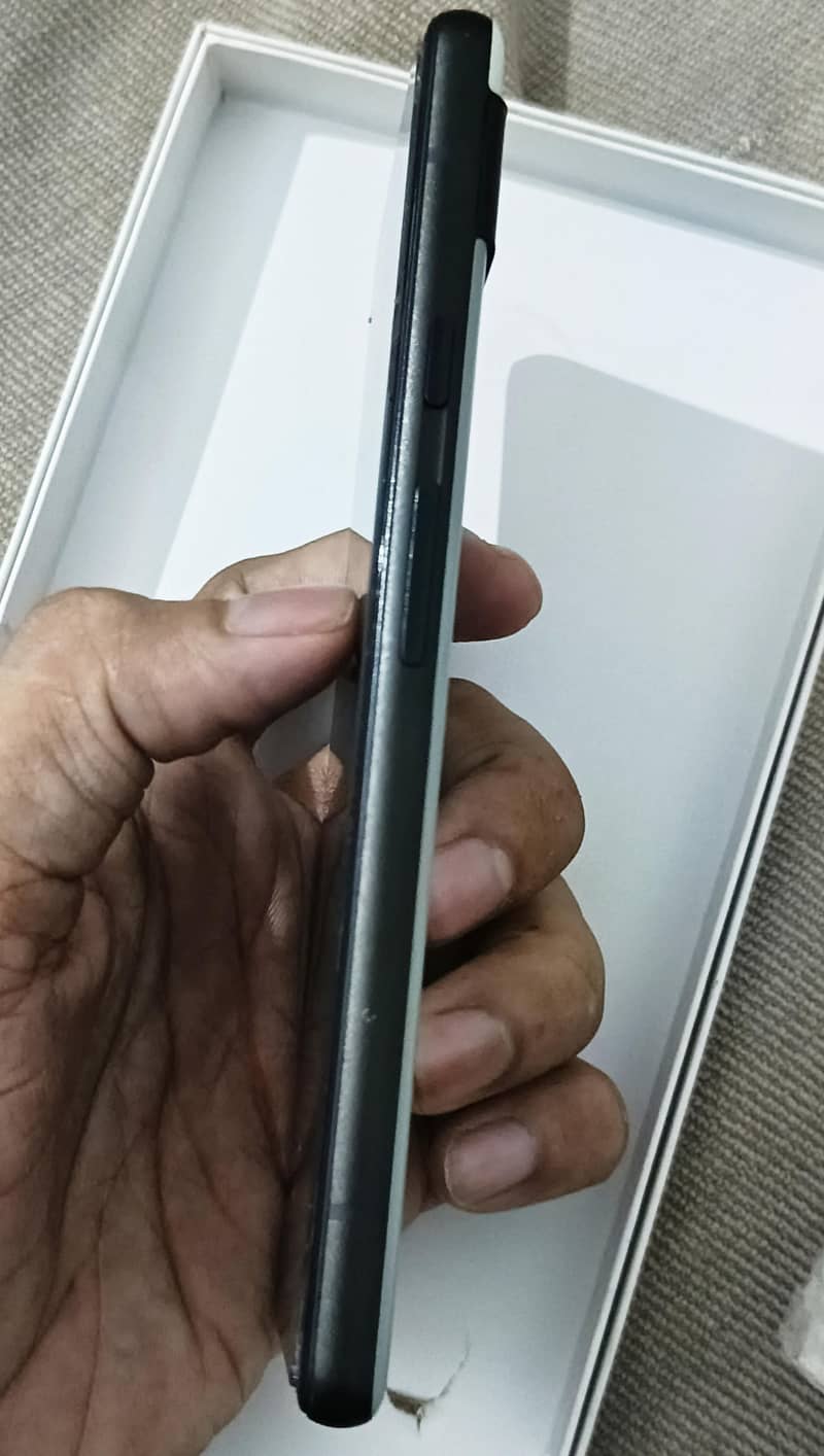 Google Pixel 6a 1