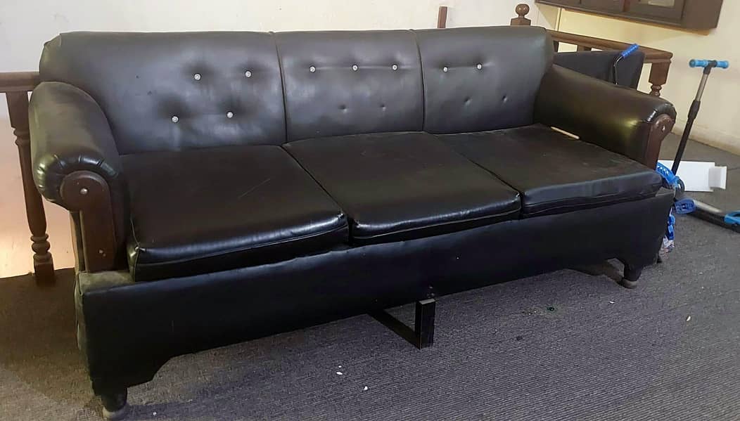 2 sofa sets and dining 1