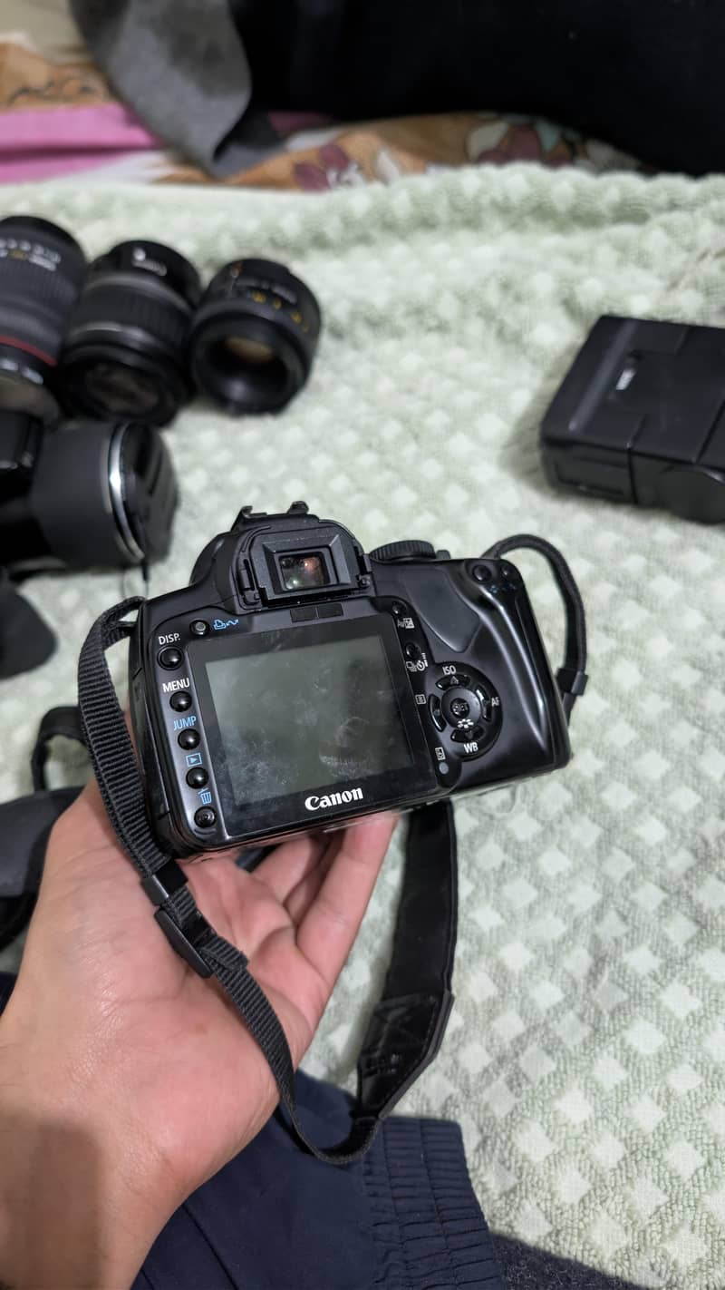 Small Camera Lot 0