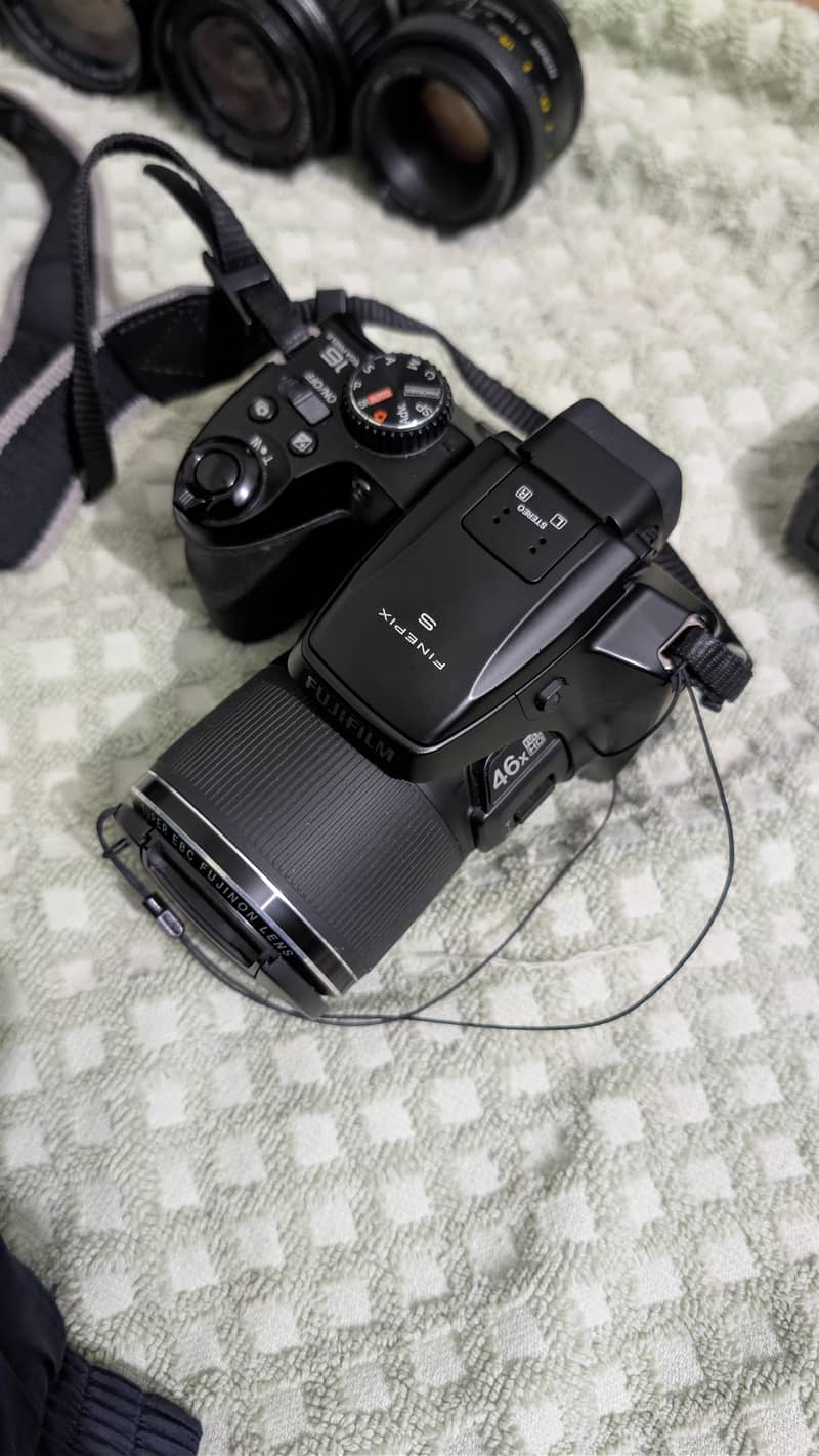 Small Camera Lot 3