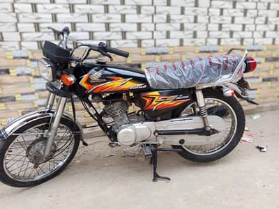 Honda 125 |20+21 Model | original condition |injan 100%