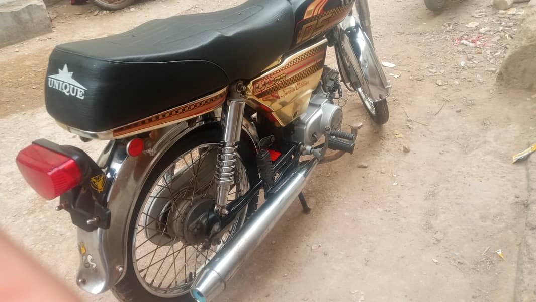 Unique 70 1