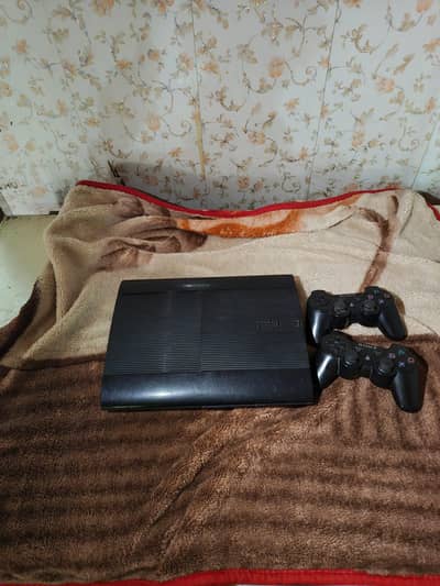PS 3 hacked with 2 controllers and all wires