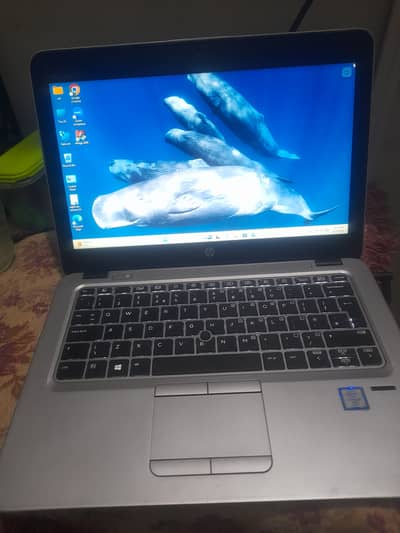Hp Elitebook 820 G3 for sale neat and clean