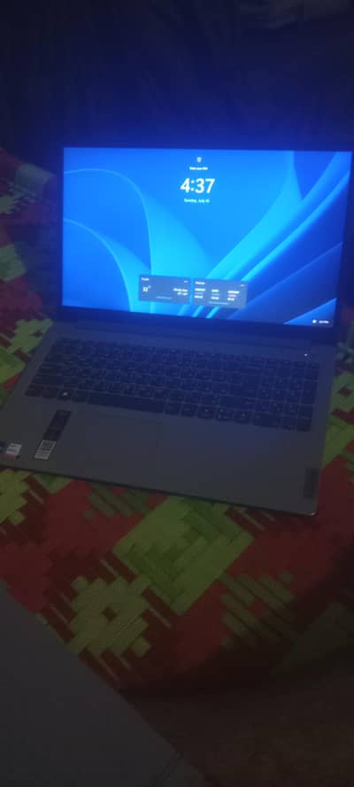 Lenovo Ideapad 1 15IAL17