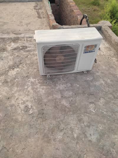 Dowlance Ac 1 Ton Split (Non Inverter)