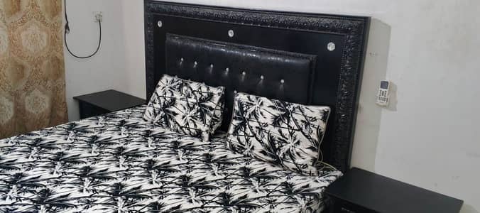 Elegant Black Bed Set with 2 side tables for Sale