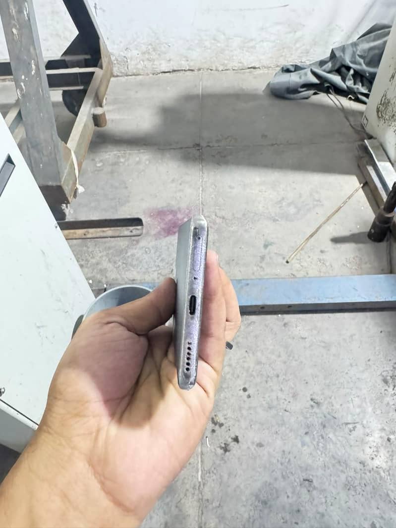Tecno CAMON 40 Pro 3
