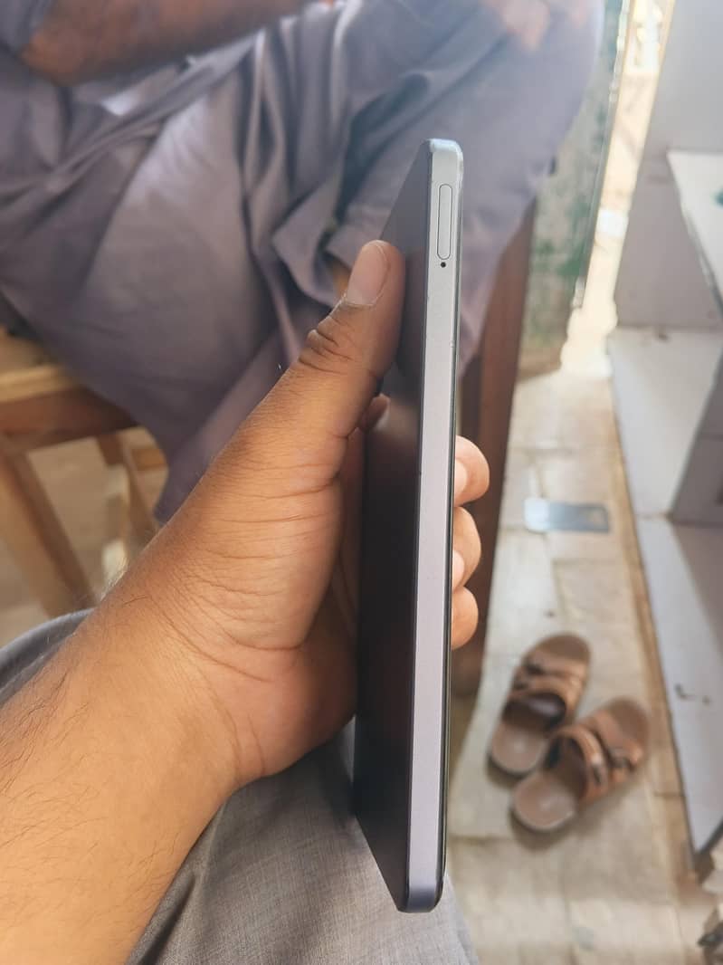 Realme Note 60 1