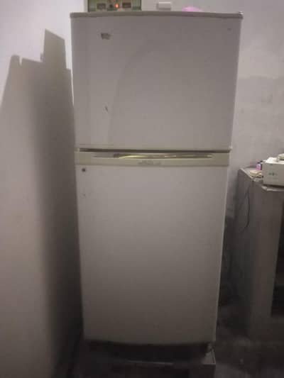 Dawlance fridge for sale 03064026435