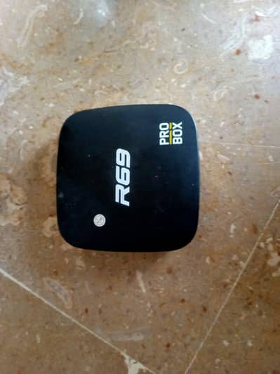 R69 pro android tv box 4gb 64gb