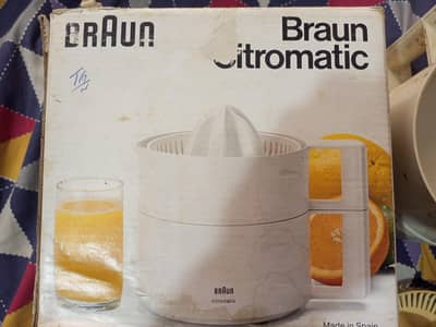 Citrus orange juicer