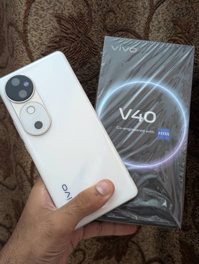 Vivo V40 12/256