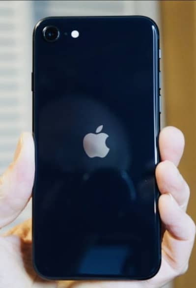 Apple iPhone SE