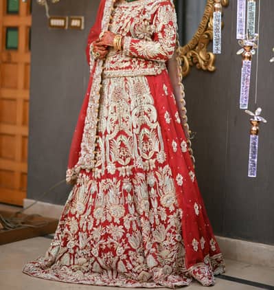 bridal lehnga for urgent sale