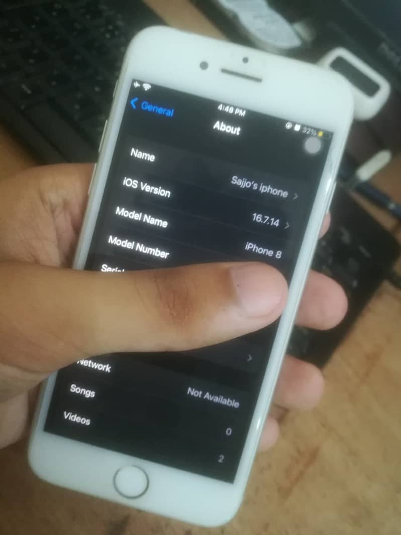 Apple iPhone 8 5