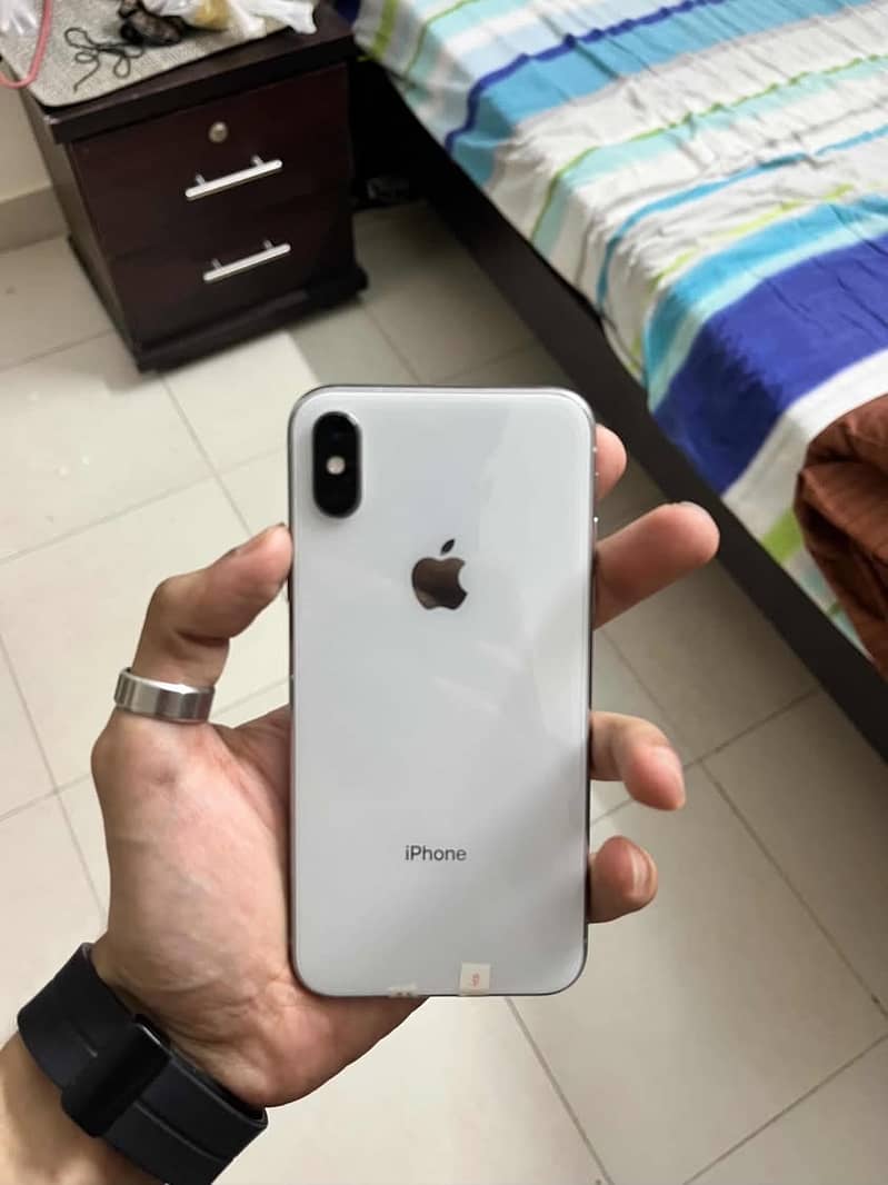 Apple iPhone X 1
