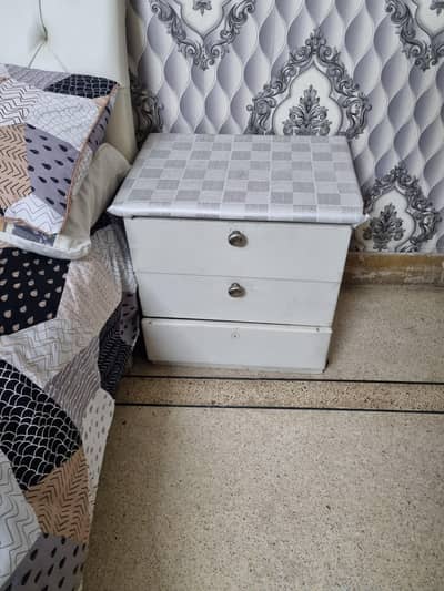 Solid Chinioti Bedroom Set – Excellent Condition